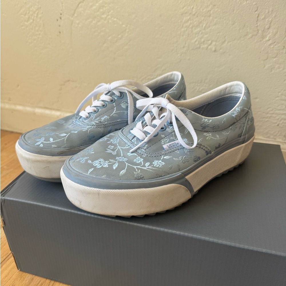 Vans Women's Blue Floral platform Sneakers